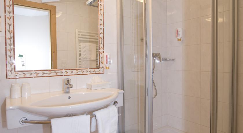 Vital - Und Wellnesshotel Hanneshof فيلزموس الغرفة الصورة