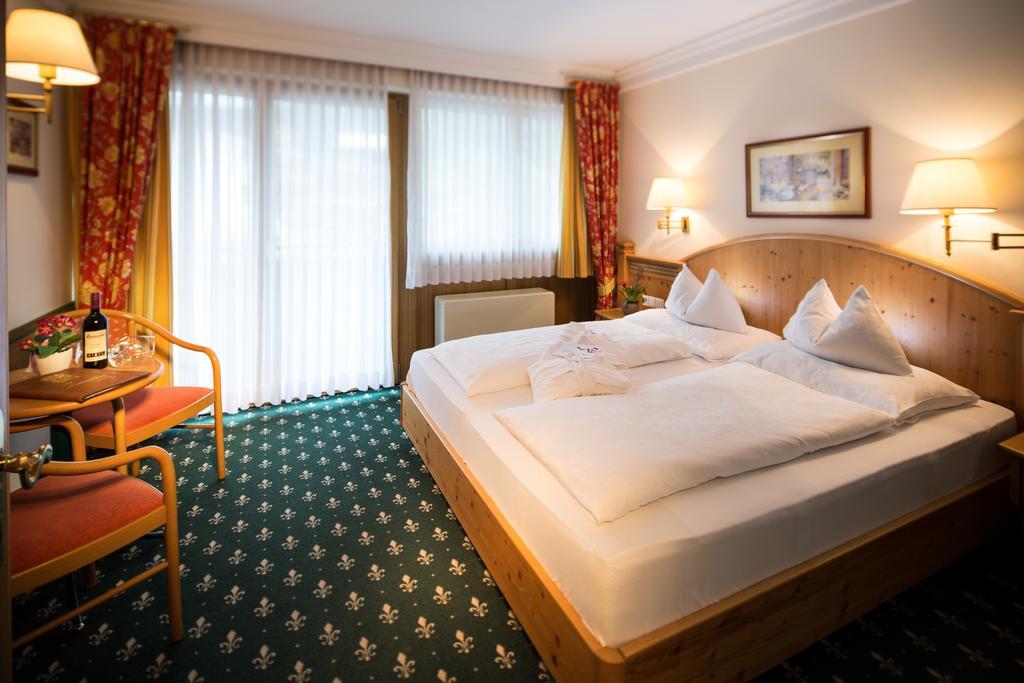 Vital - Und Wellnesshotel Hanneshof فيلزموس الغرفة الصورة